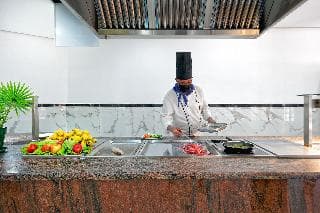 Stay at Maspalomas Oasis Club