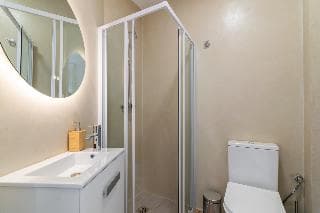 Stay at Livinn House Self Checkin