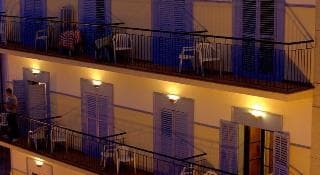 Hostal Ferrer - Image 1