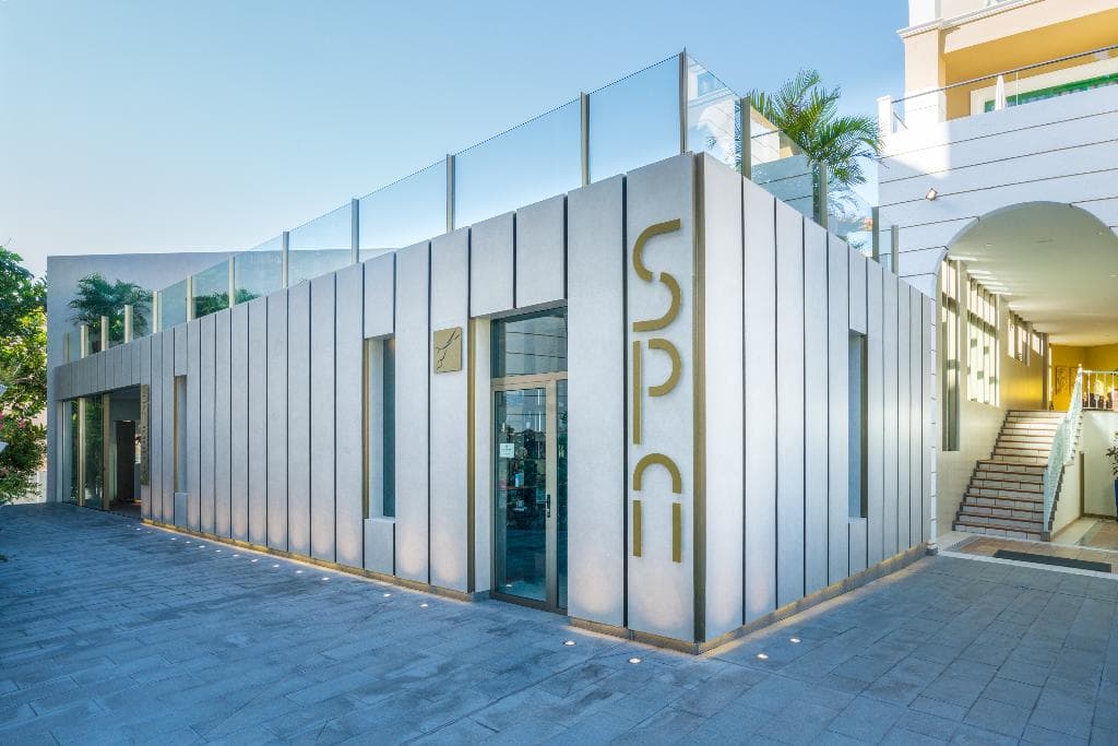 Stay at Adrian Hoteles Jardines de Nivaria