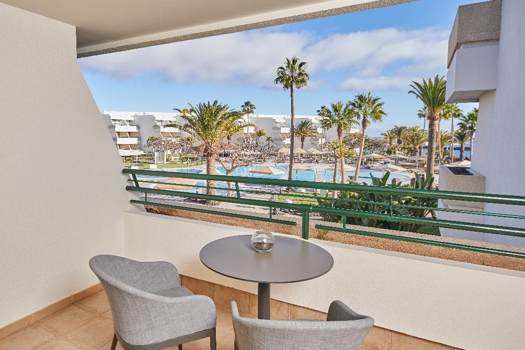 Flight + Stay at Dreams Lanzarote Playa Dorada Resort & Spa image 2