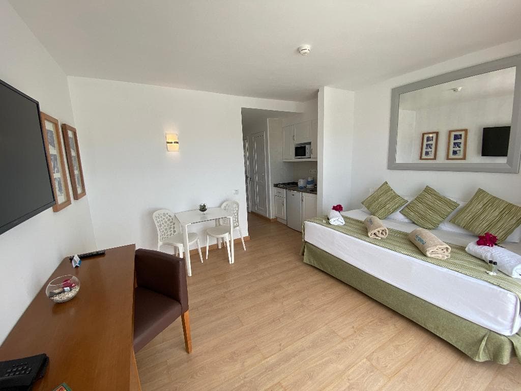 Stay at Apartamentos Hesperia Bristol Playa