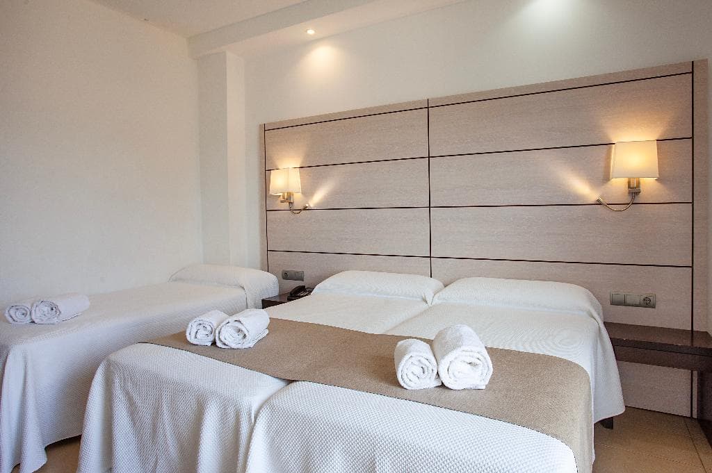 Flight + Stay at Puchet image 71