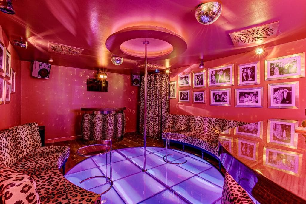 Flight + Stay at Romeos Ibiza image 10