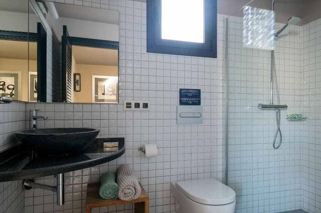 Flight + Stay at 5 Suites image 27