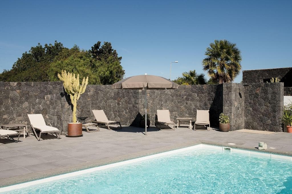 Flight + Stay at 5 Suites image 60